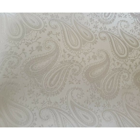 ST. PATRICK WHITE PAISLEY MENS DRESS VEST SIZE XS NWOT - Picture 2 of 9